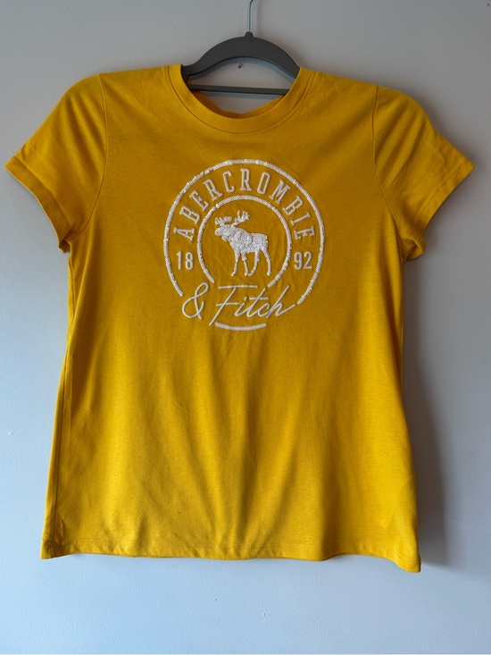 abercrombie kids Other - Abercrombie & Fitch Kids Yellow Logo Tee 13/14